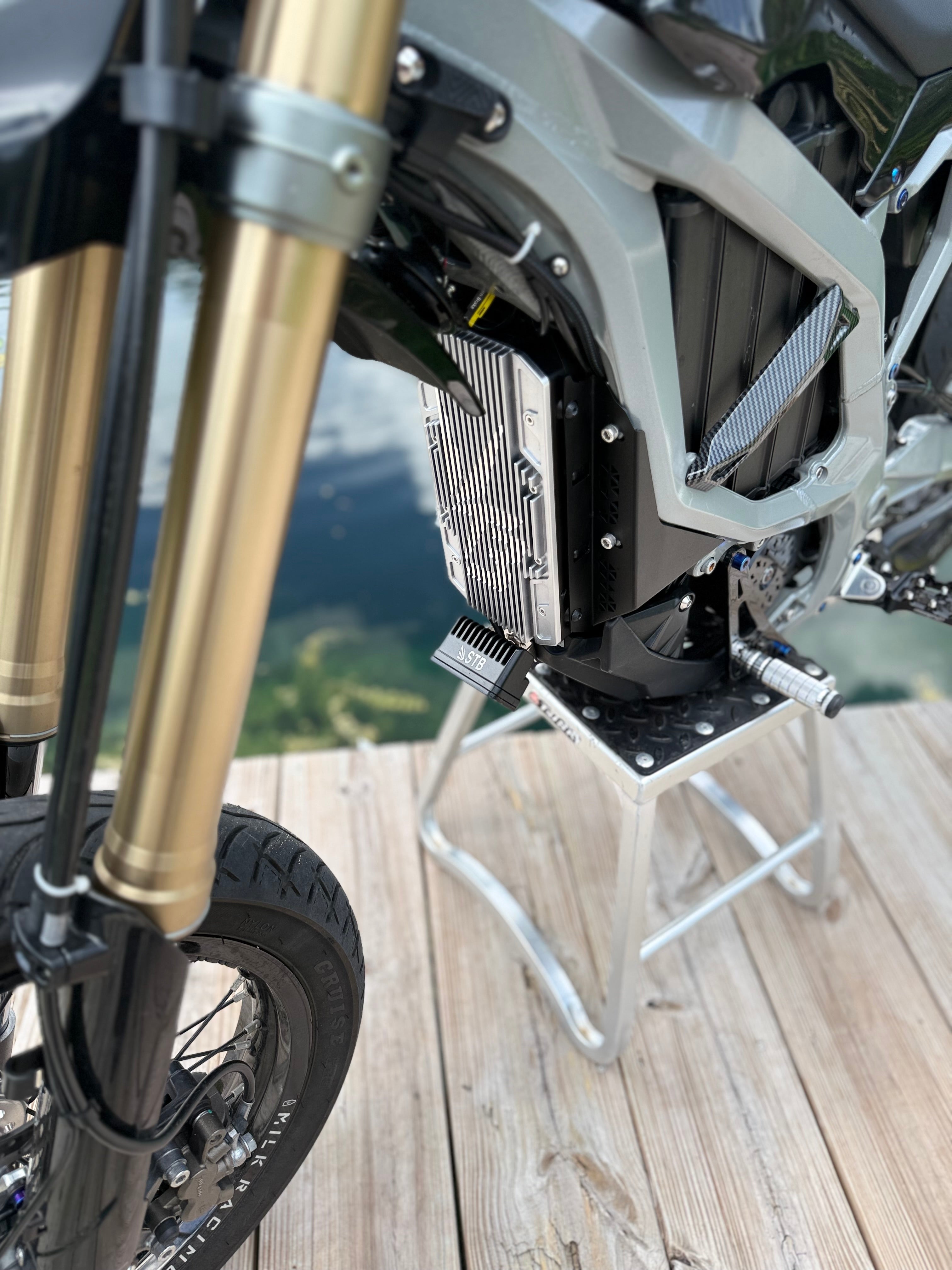 Streetbeam Wheelie Light
